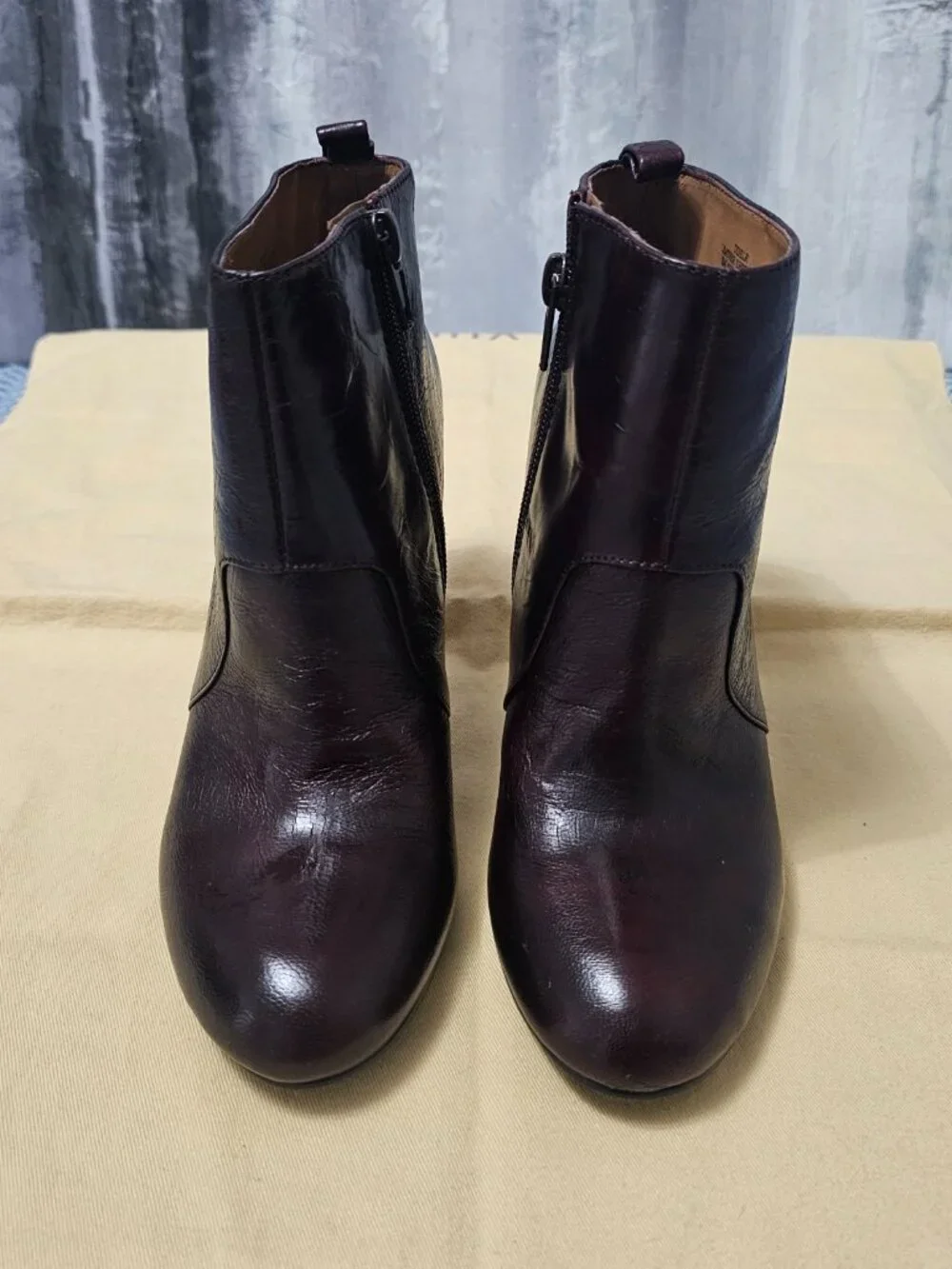 NEW Nine West Brown Leather Ankle High Heel Booties - Size 6 - Picture 5 of 8